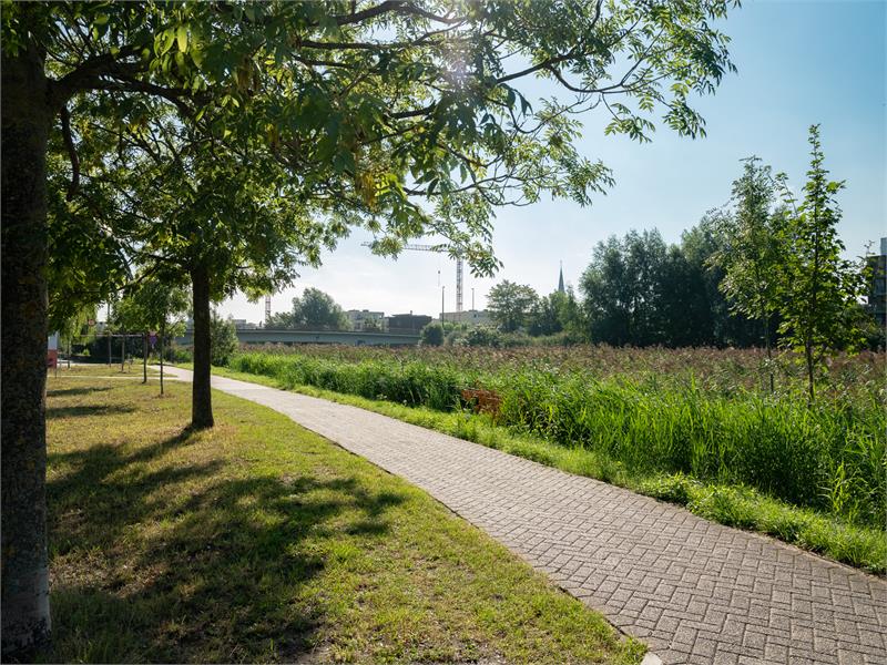 Parel van een appartement met unieke buitenruimtes in Sint-Amandsberg 