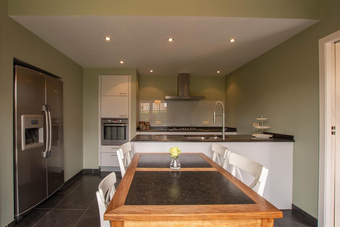 Knappe halfopen gezinswoning te Heulebrug - Heist 