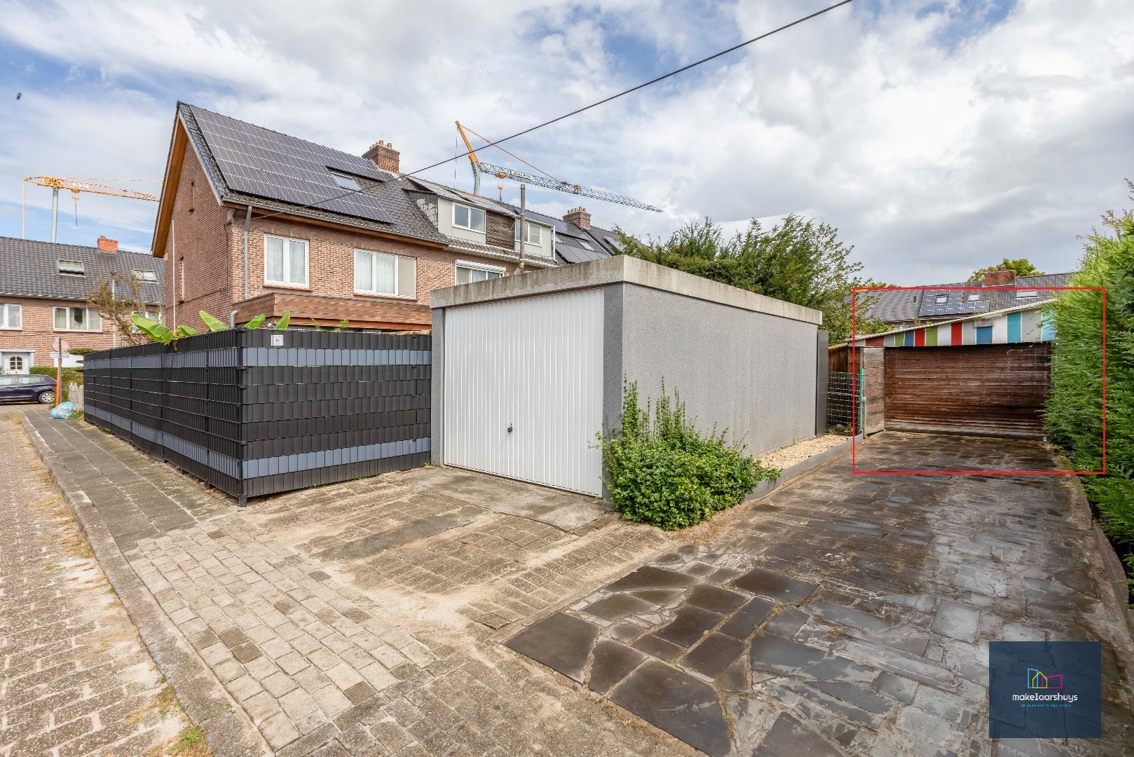 Gunstig gelegen woning met tuin en garage 