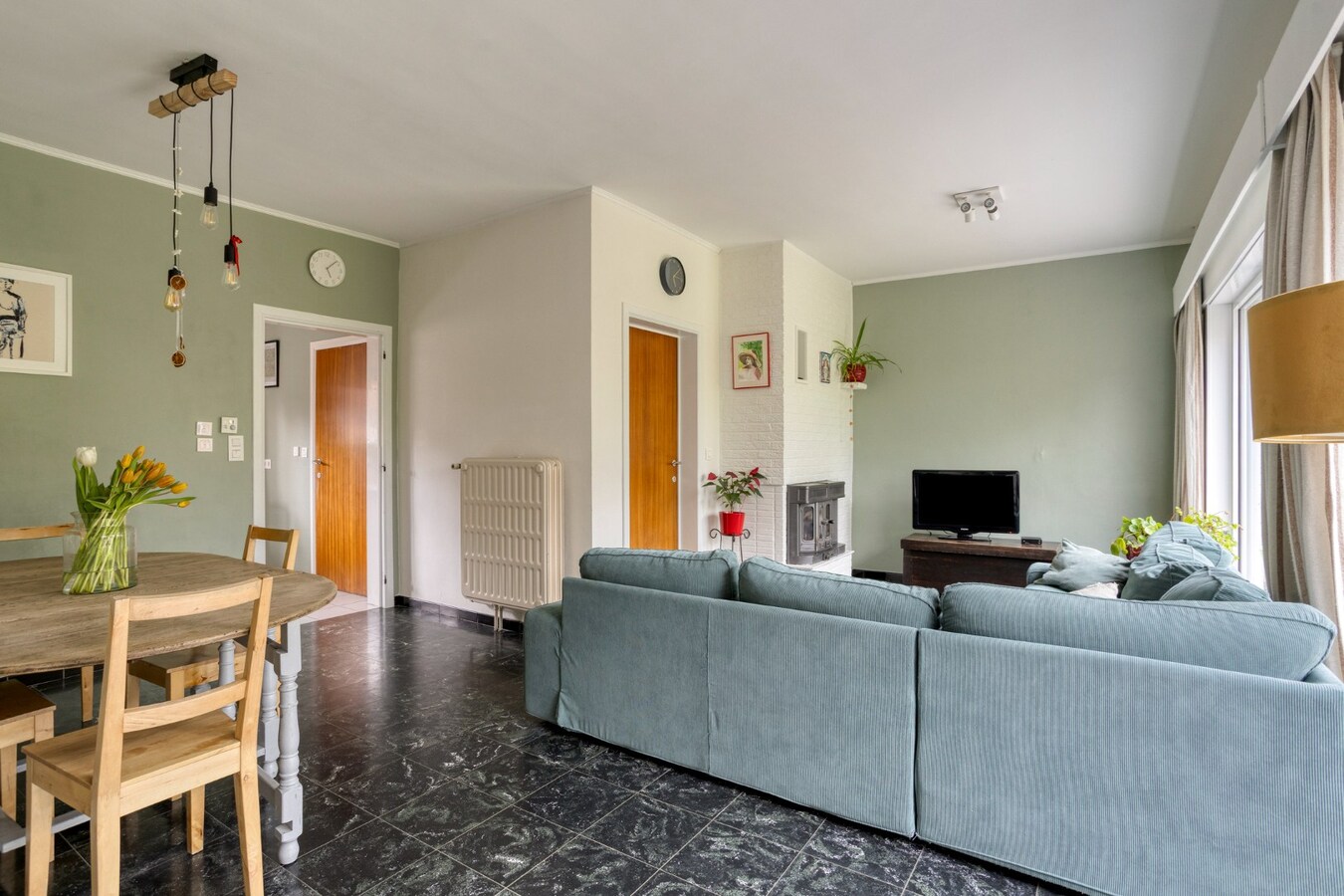 Prachtig HOB met 4 slaapkamers, garage en zonnige tuin 