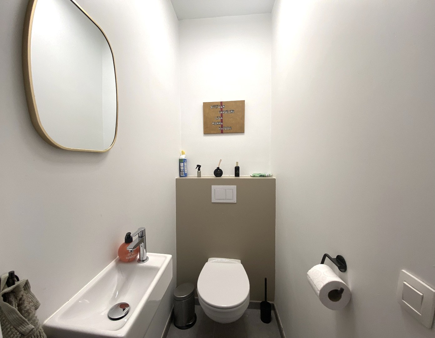 Gelijkvloers appartement met 2 slaapkamers op toplocatie in Waregem! 