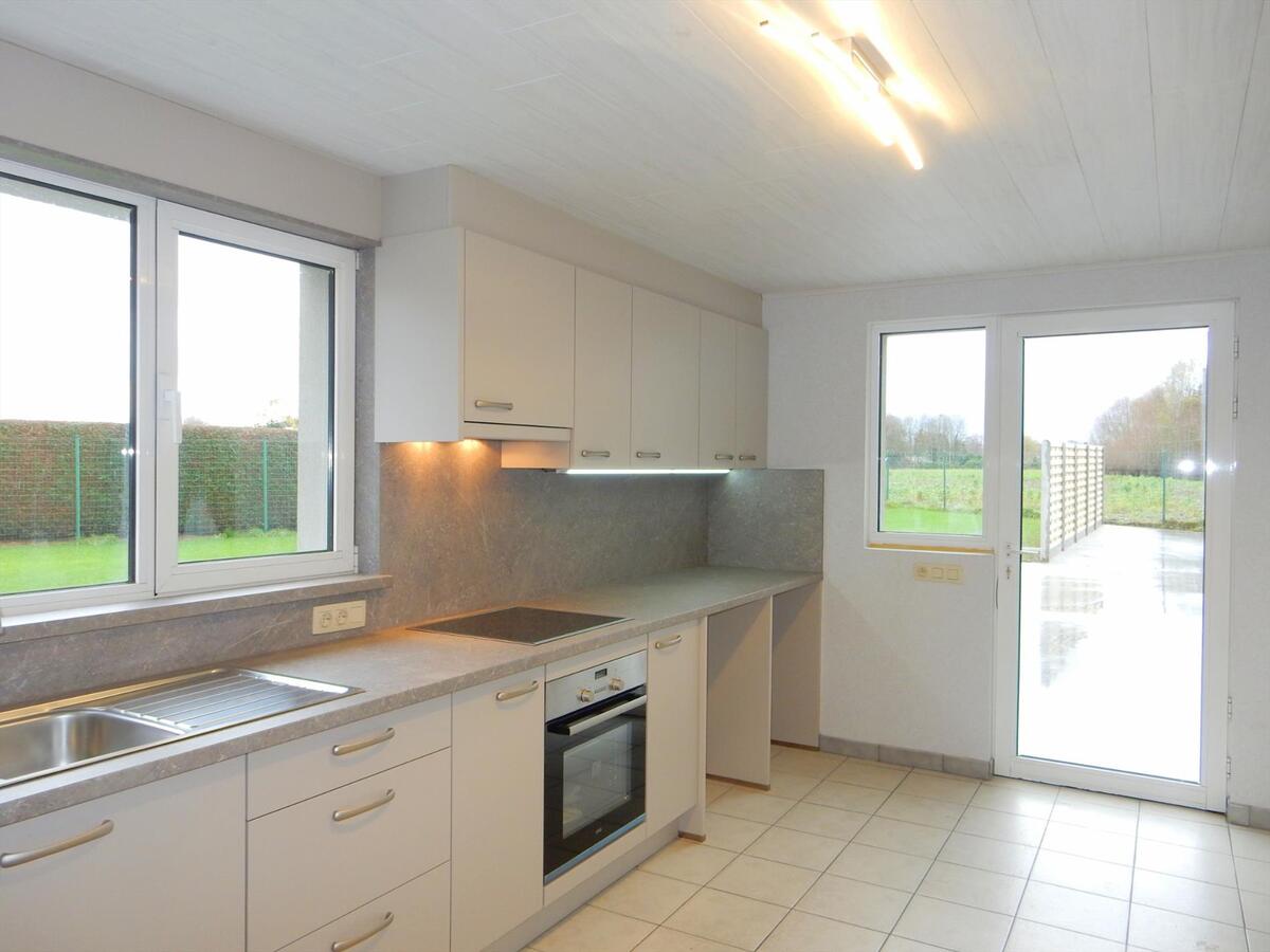 Ruime opgeknapte woning te Jabbeke 