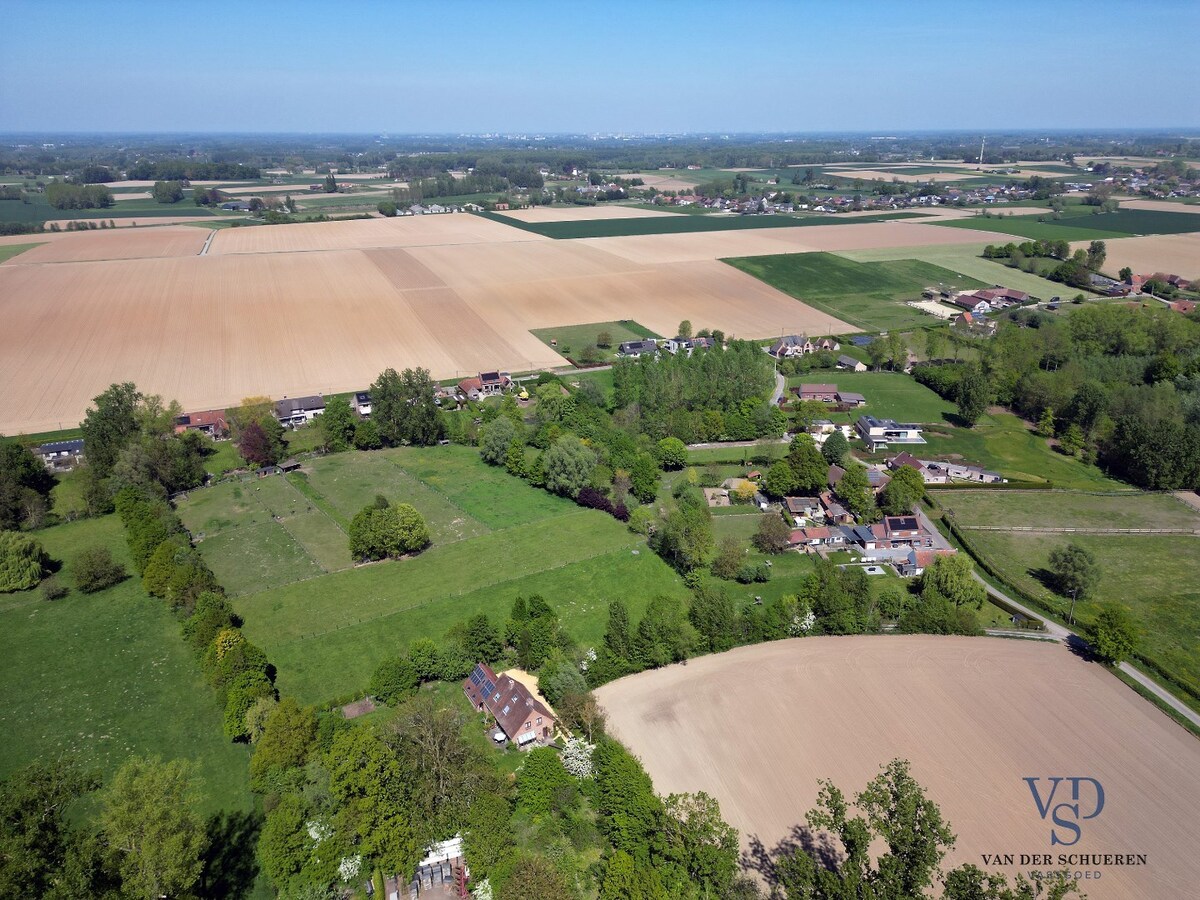 Exclusief en tijdloos wonen met exceptionele zichten. 