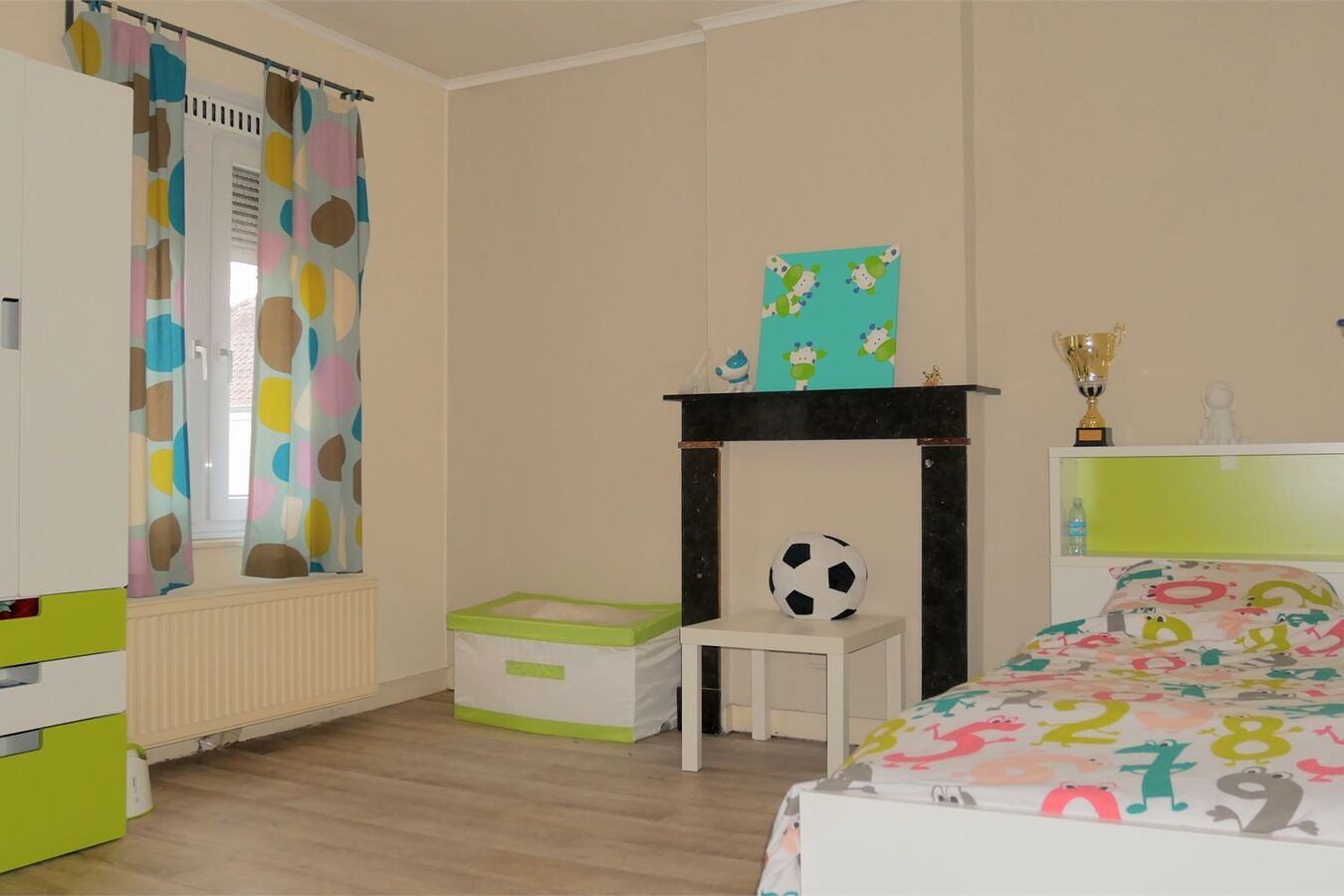 Karakteristieke, ruime gezinswoning op 930 m² 