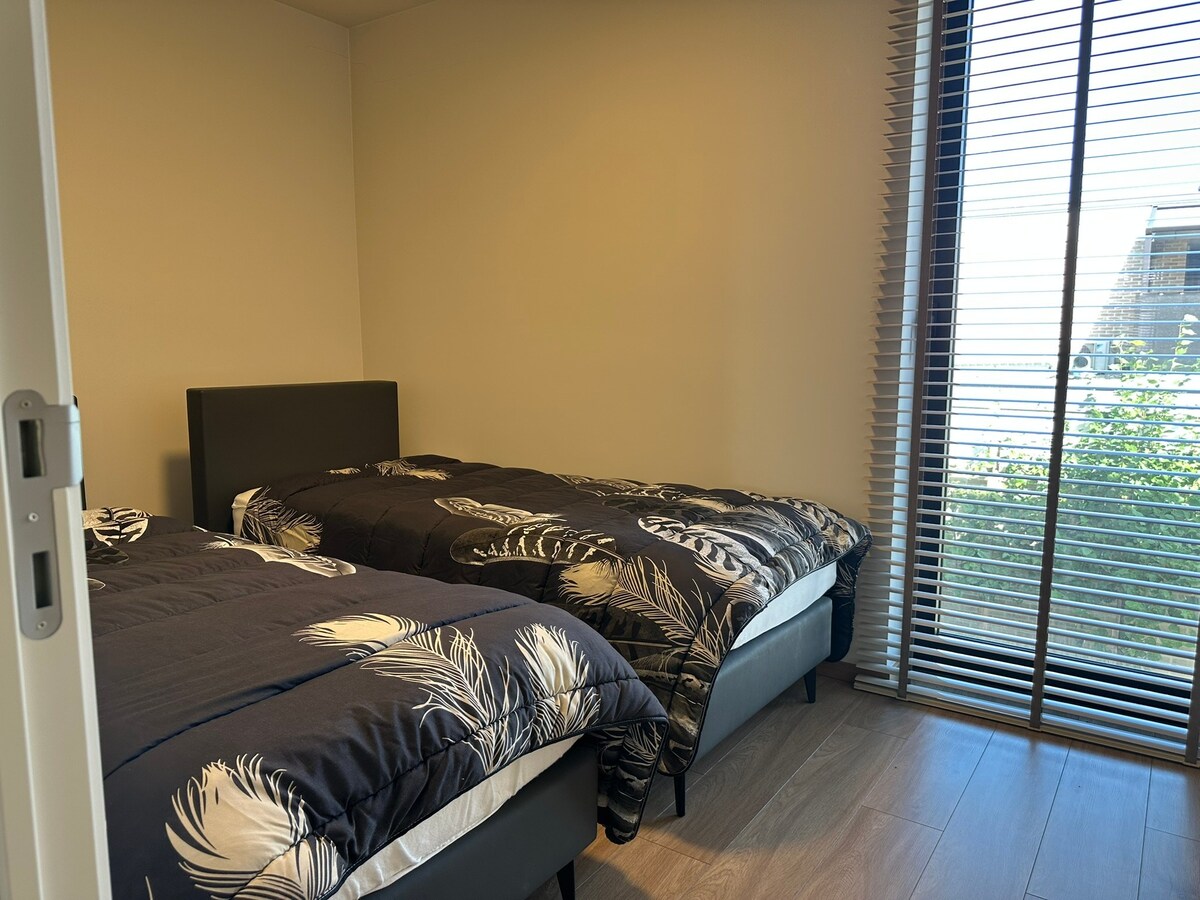 Recent appartement met 2 slaapkamers en terras 
