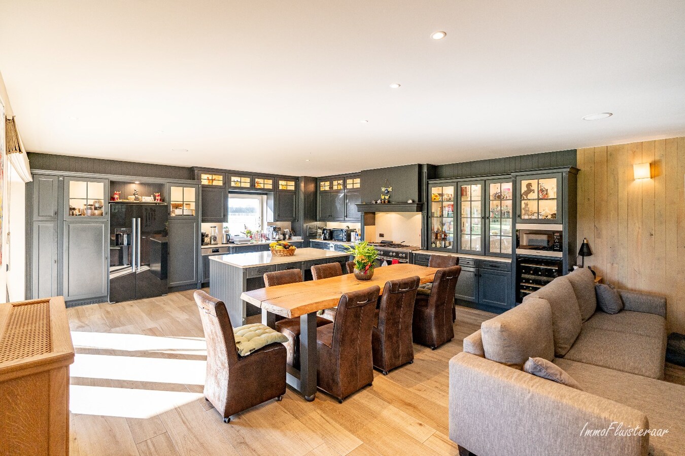 Volledig uitgeruste paardenaccommodatie op ca. 4,2 ha nabij Herentals 