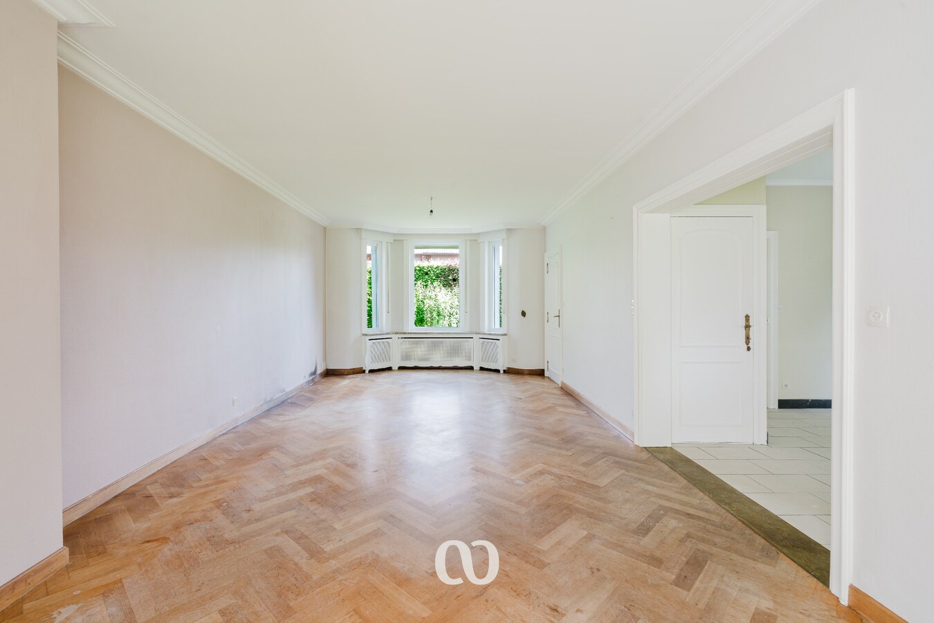 Ruime woning op meer dan 6.500 m² in Avelgem 
