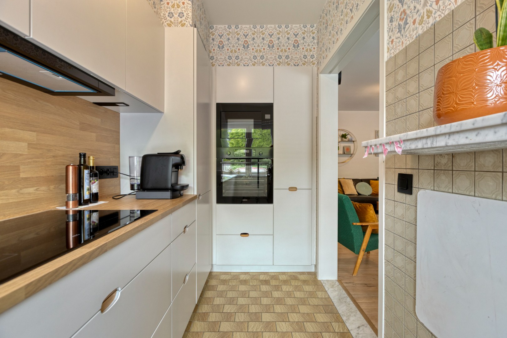 Instapklaar gelijkvloers appartement met 3 slpk. in centrum Geel 