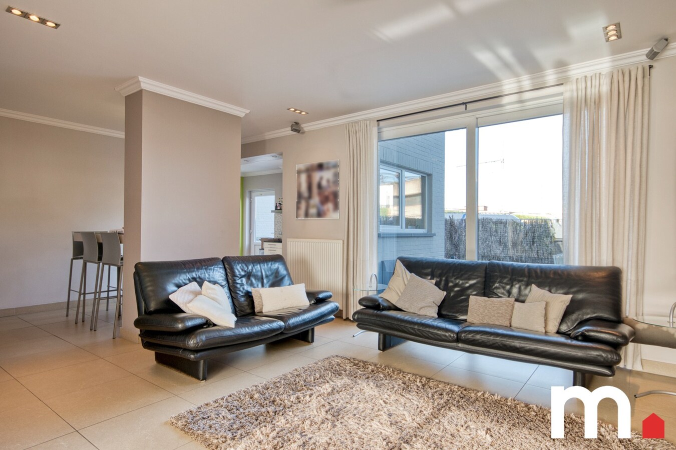 Centraal gelegen, instapklare woning met praktijkruimte én EPC B  te Kortrijk ! 