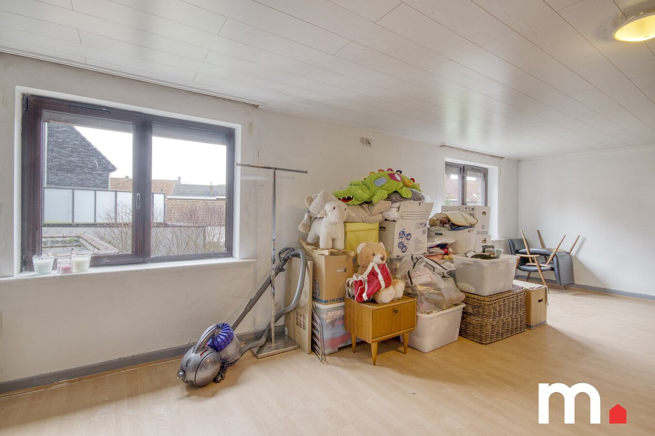 Centrumwoning met 3 slaapkamers en zonnige tuin te Moen! 