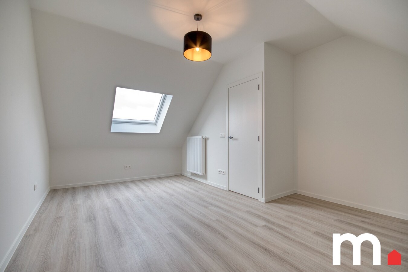 Topper te Heule met EPC A en uitweg achteraan ! 