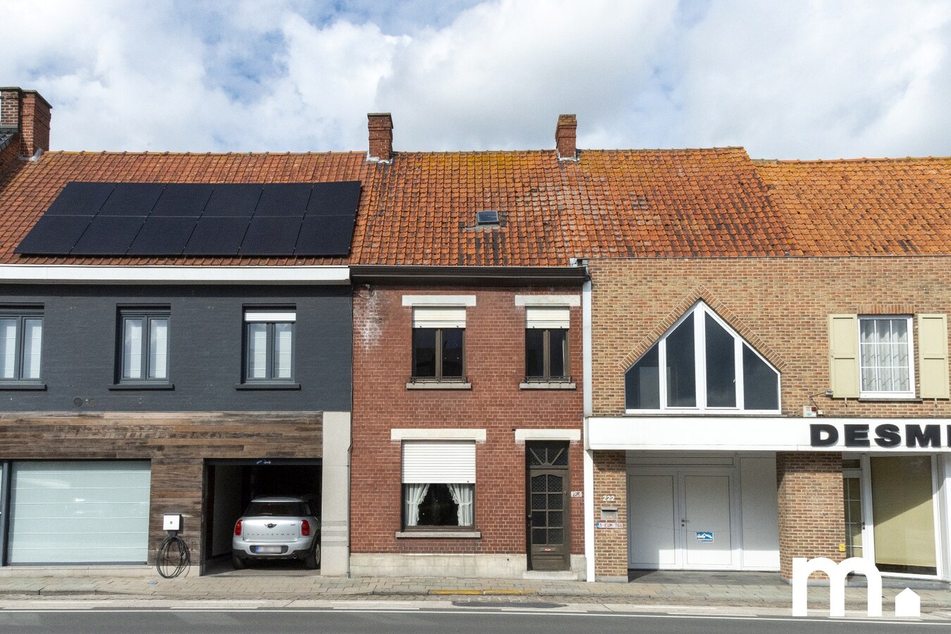 Woning nabij het centrum van Roeselare met 3 slaapkamers en zonnige tuin 