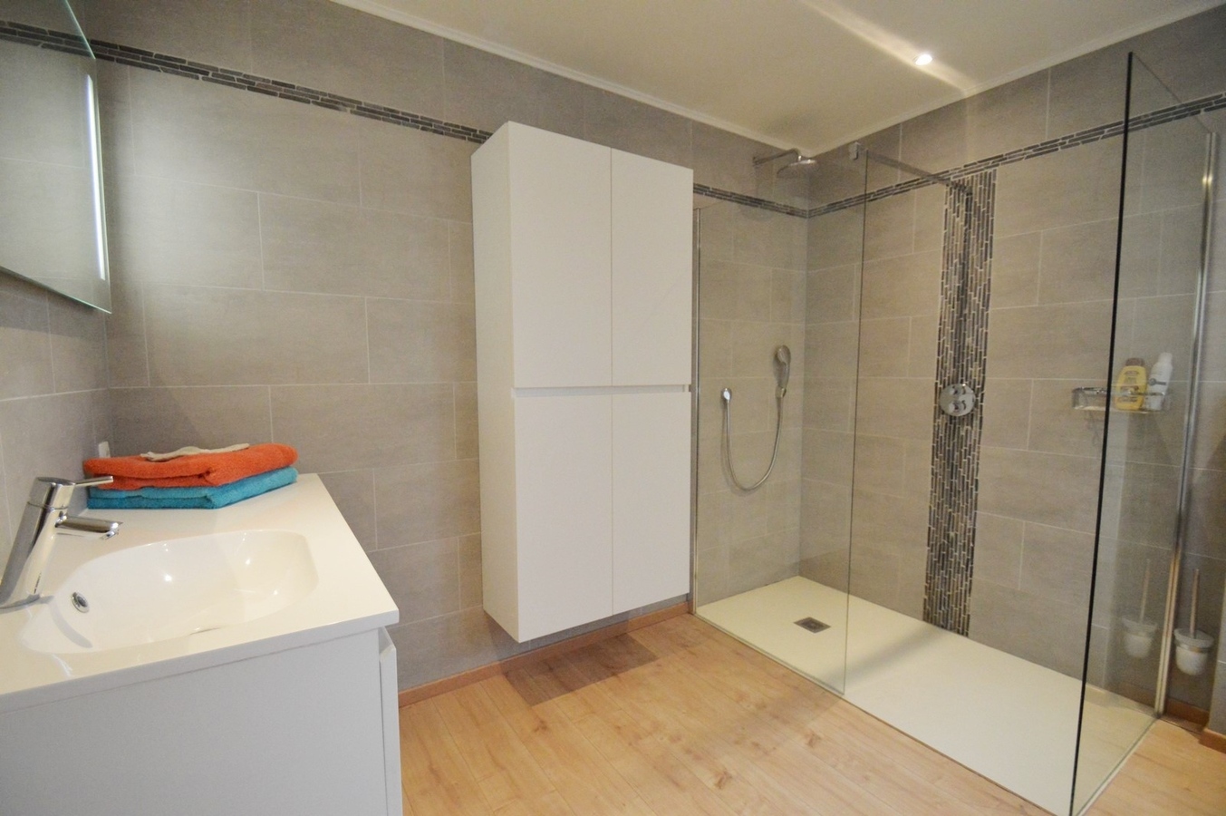 Goed gelegen, gerenoveerde woning - Heist 