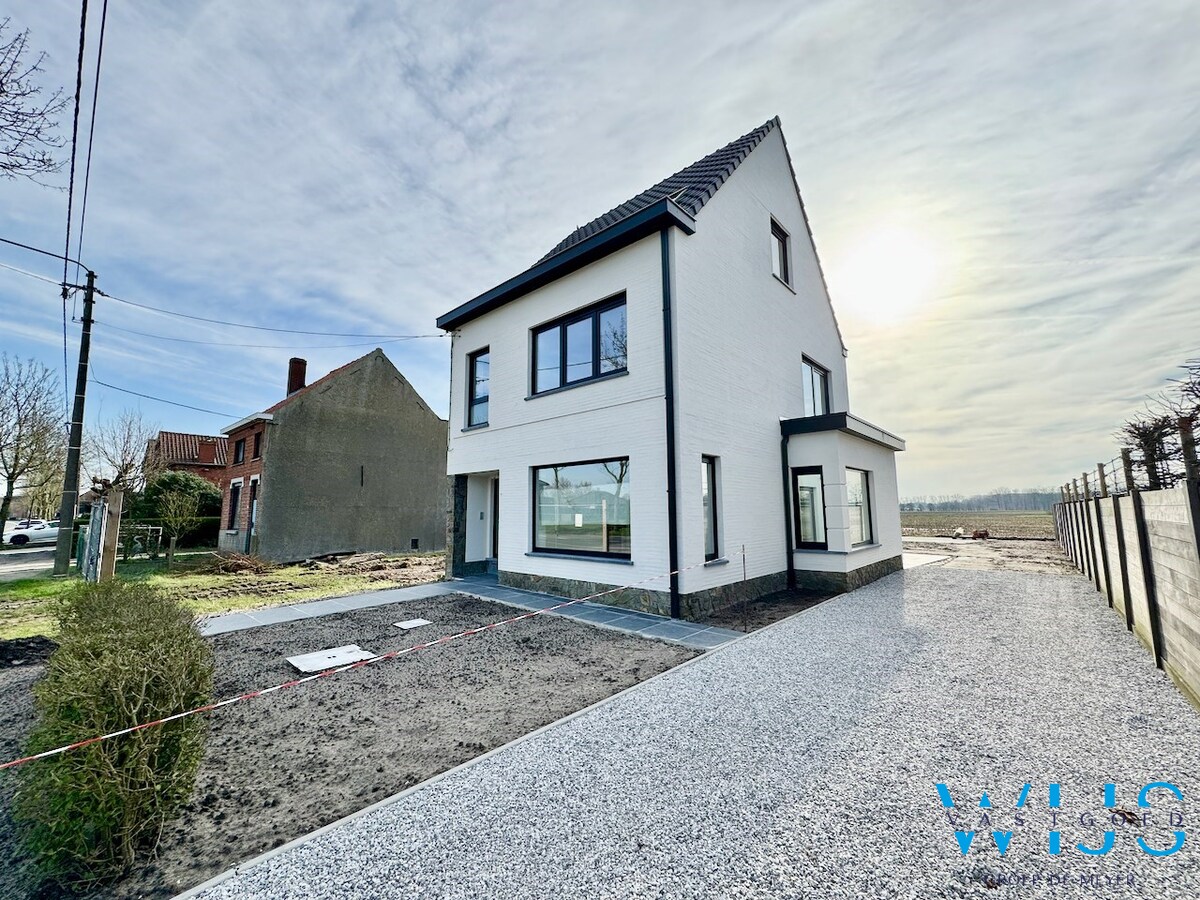 Volledig gerenoveerde TOPwoning te koop in Ertvelde ! 