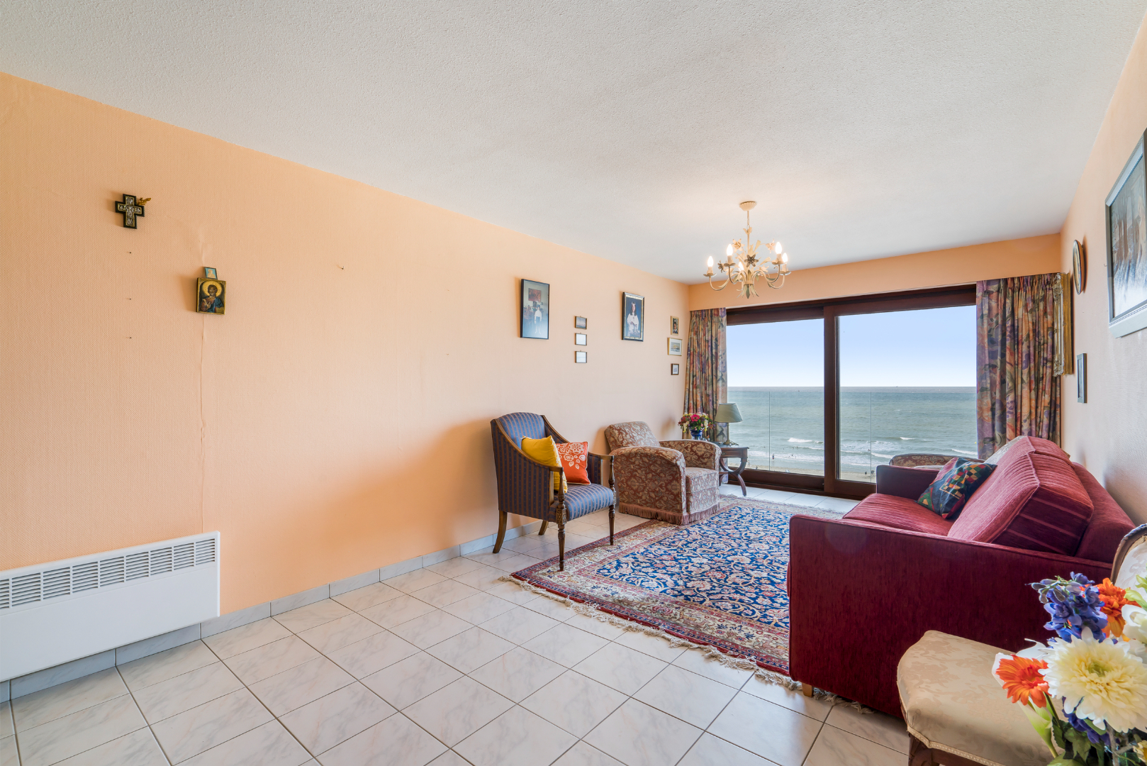 APPARTEMENT MET FRONTAAL ZEEZICHT EN TERRAS – 2 SLAAPKAMERS 