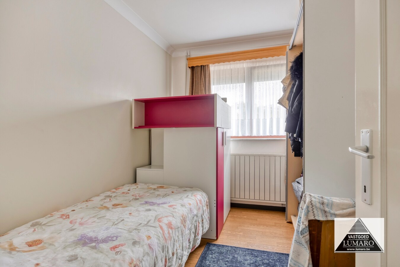 Eisden-Cité : goed onderhouden op te frissen vrijstaande woning op 1.286 m². 