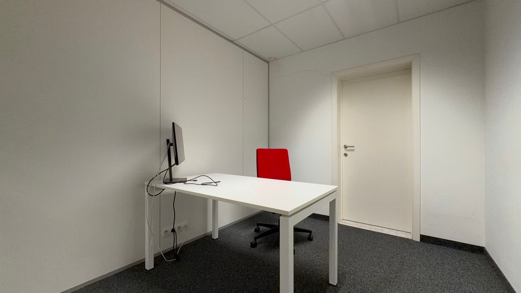 Gelijkvloerse kantoren te koop langs Singel in Antwerpen