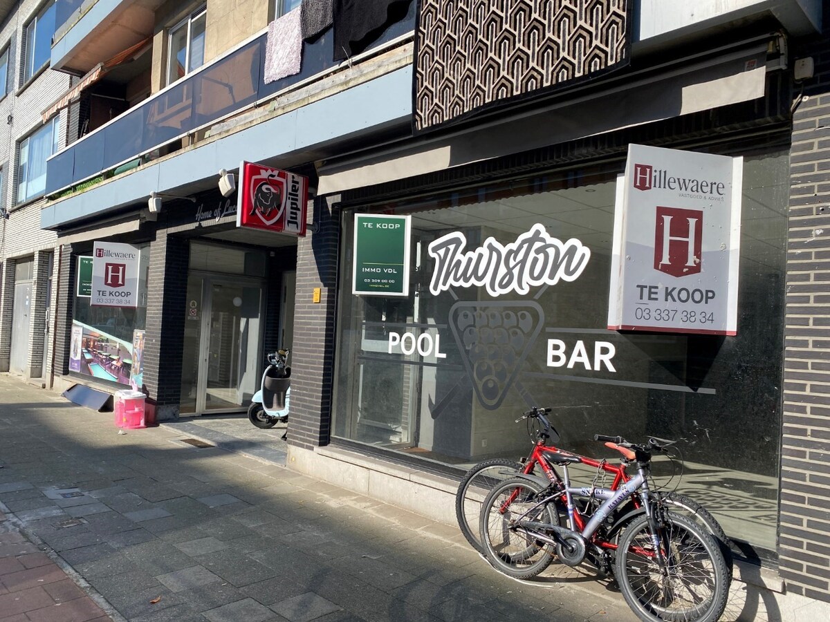 Handelspand 546 m² met veel mogelijkheden en 8 parkeerplaatsen 