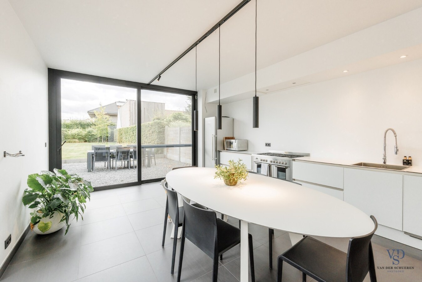 Moderne, energiezuinige (EPC label A) vernieuwbouw 