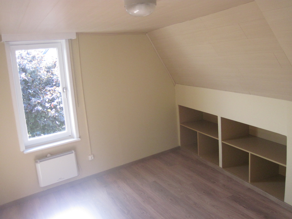 Praktische, goed onderhouden woning met tuin. 