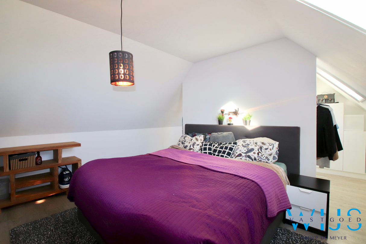 Instapklare woning met 4 slaapkamers ! 