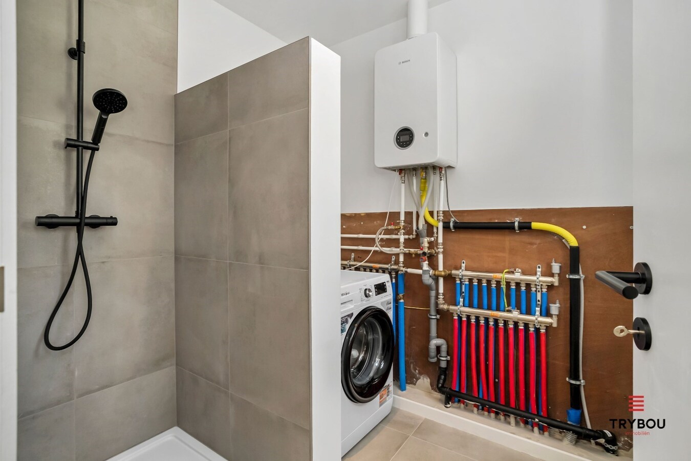 Recent gerenoveerde woning aan de stadsrand van Brugge 