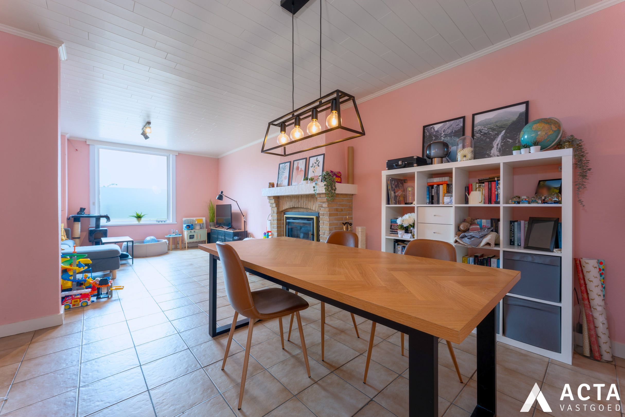 Gezinswoning met drie slaapkamers en tuin in Bredene 