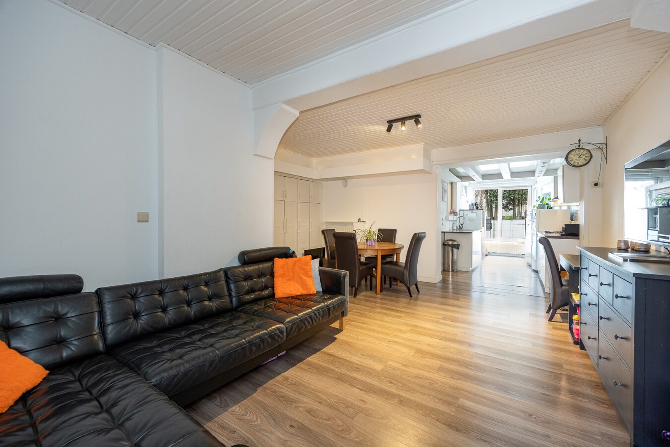 Met optie - reservatie benedenwoning - Wilrijk