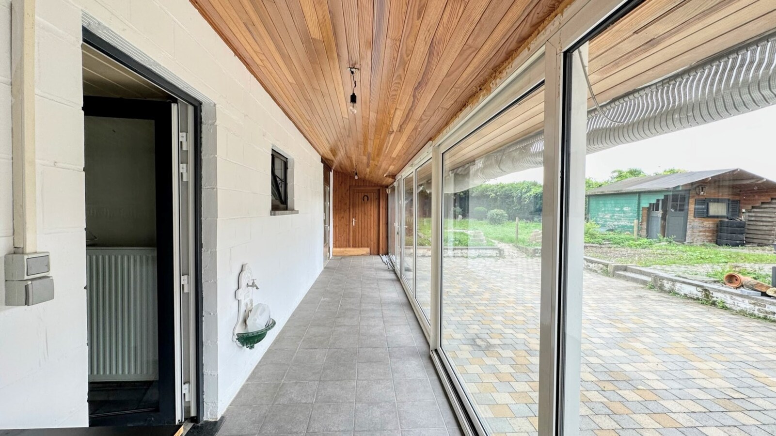 Ruime gezinswoning op zonnig perceel van 1175 m² 