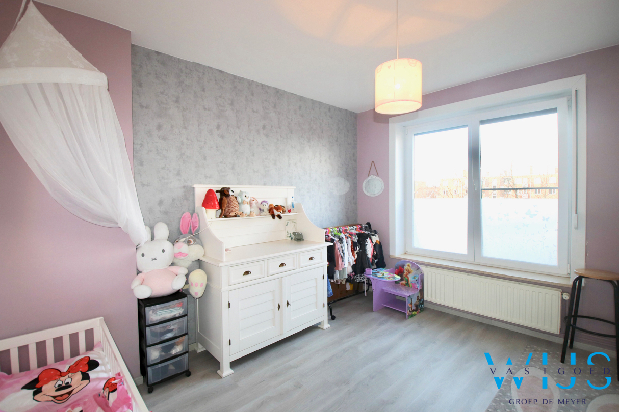 Instapklare bel-étage in HOB te Zelzate ! 