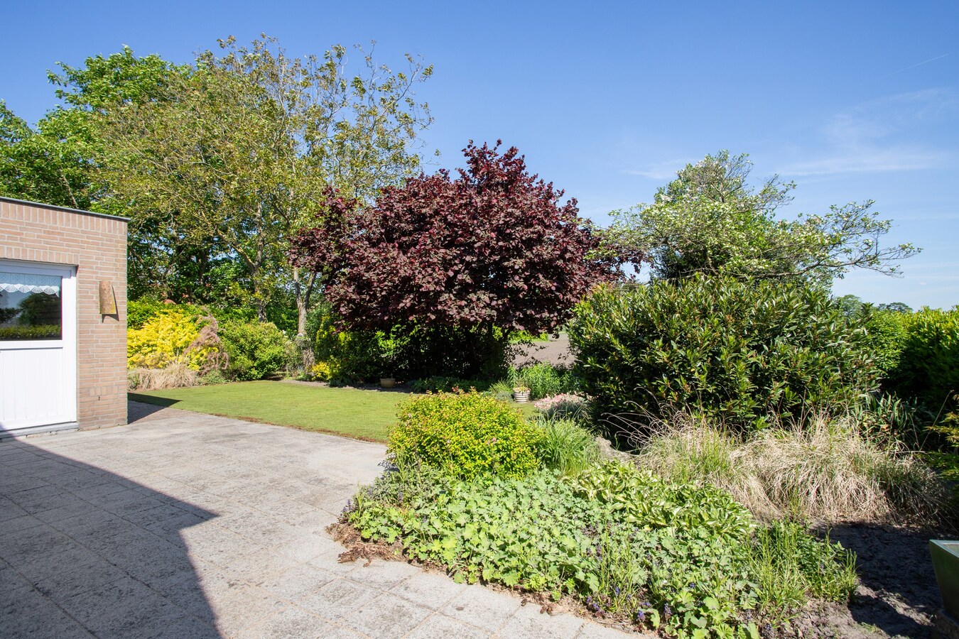Vrijstaande woning met vrij uitzicht, slaapkamer en badkamer op de begane grond – levensloopbestendig én ruim! 