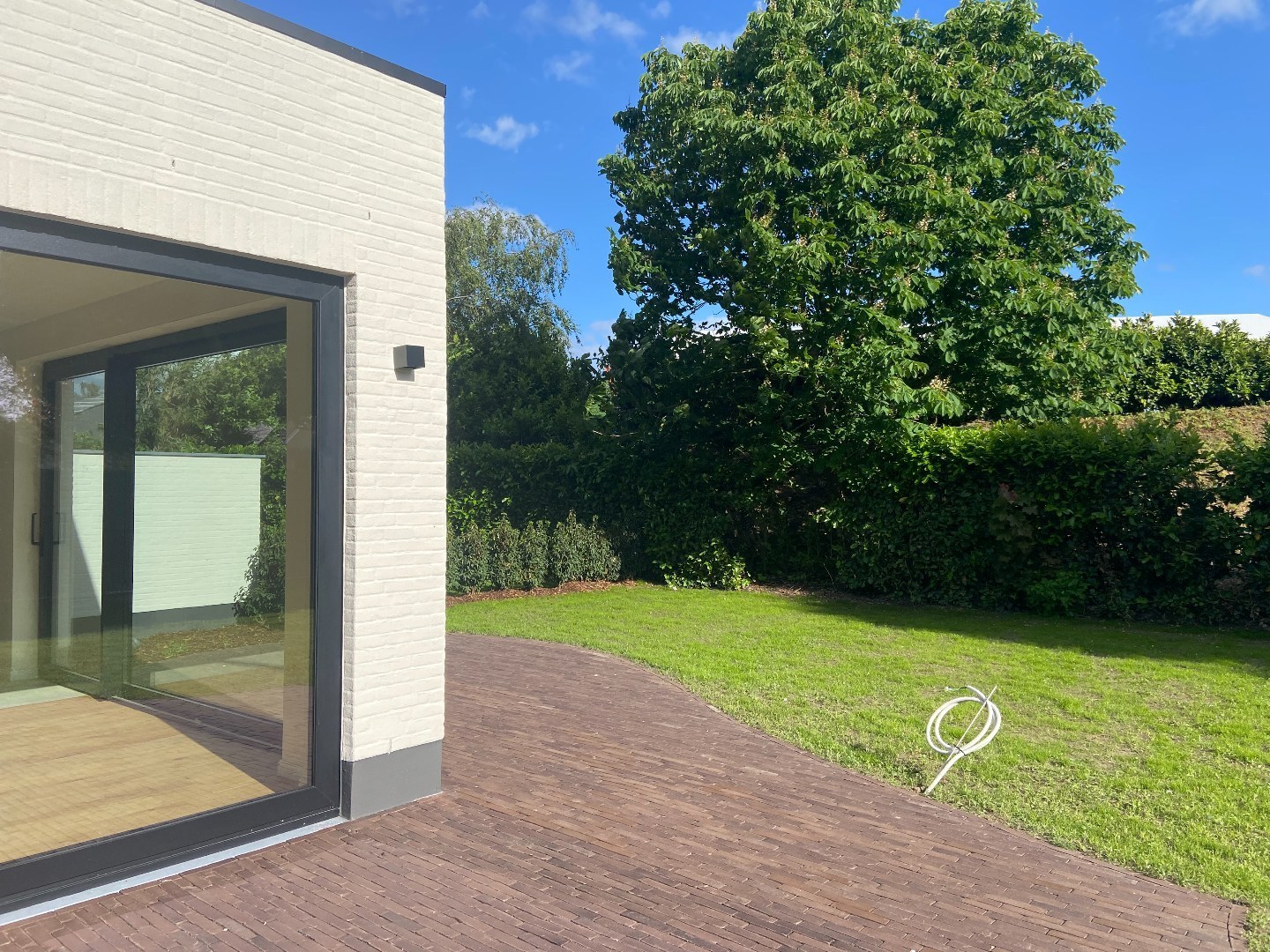 Exclusieve, energiezuinige nieuwbouwwoning op een discrete ligging te Waregem! 