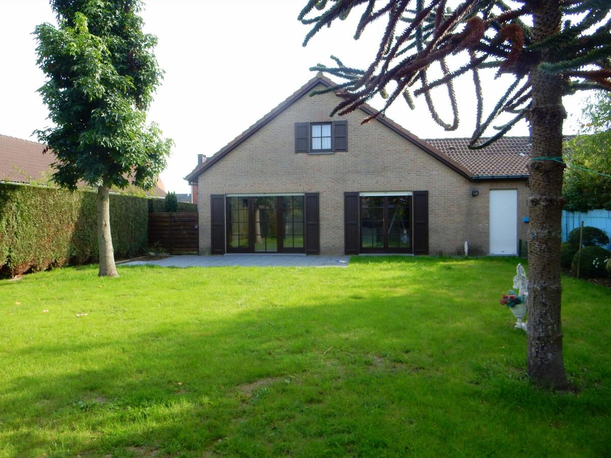 Ruime bungalow met veel mogelijkheden 