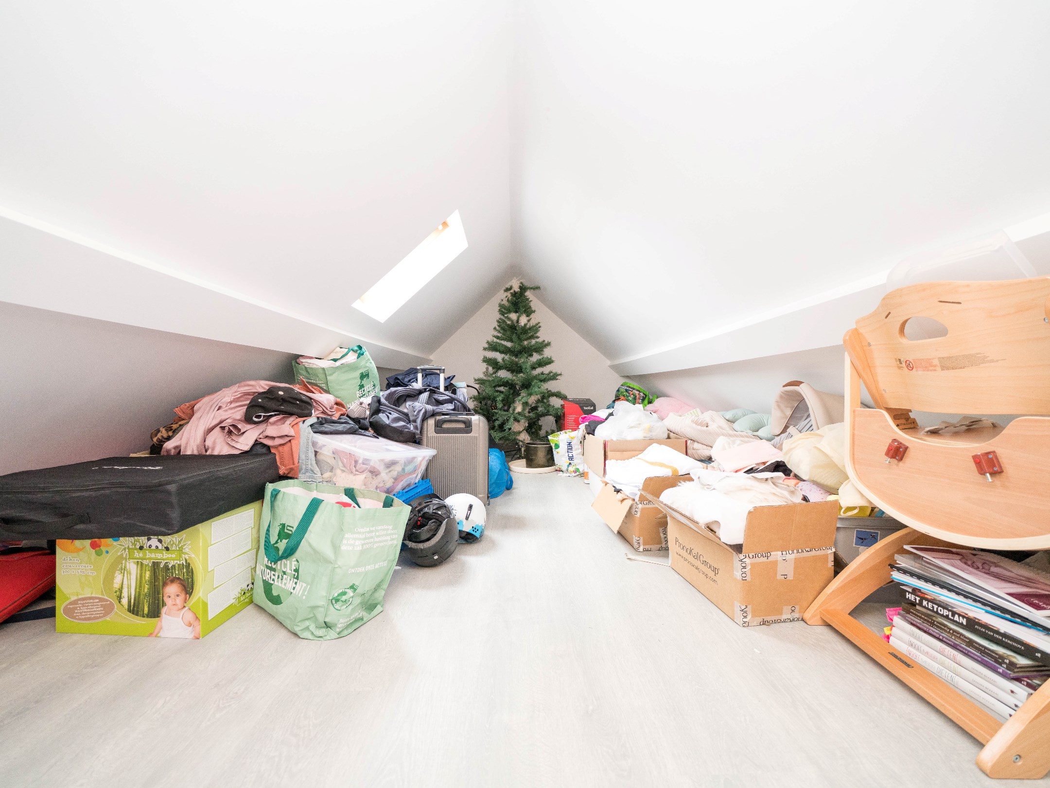 Gerenoveerde woning met grote tuin 