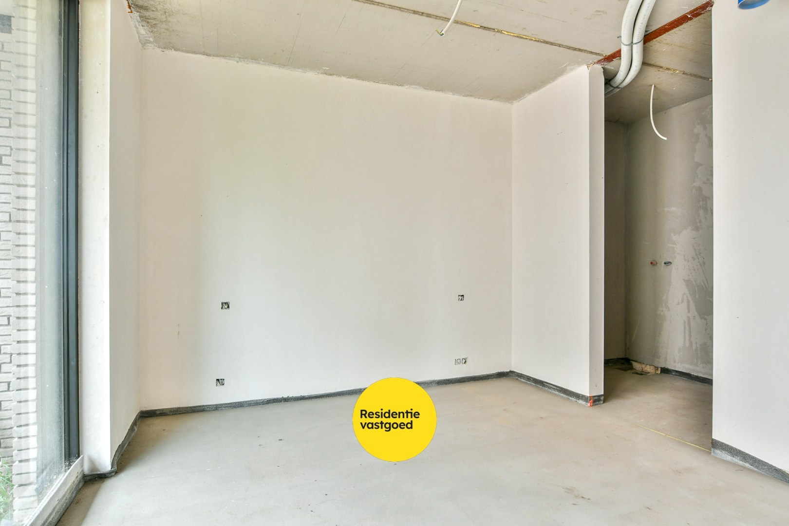 Af te werken nieuwbouwwoning in Eernegem 