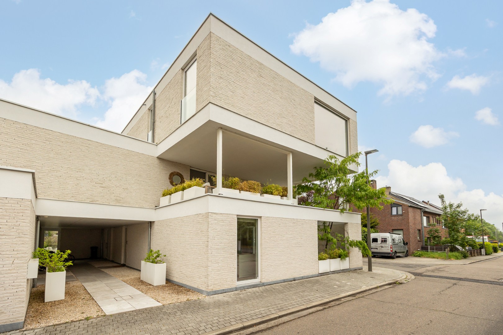 Stijlvol en duurzaam wonen in het hart van Muizen 