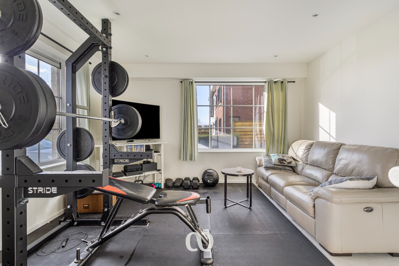 Enorm ruime gezinswoning met een prachtig uitzicht in Huise 