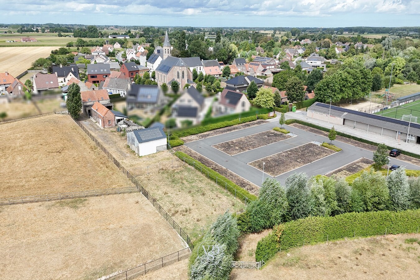 Renovatieproject met bijgebouwen 