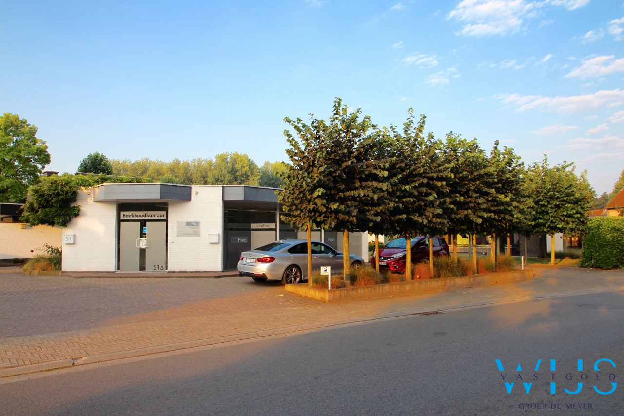 Verhuurd commercieel kantoor - Evergem