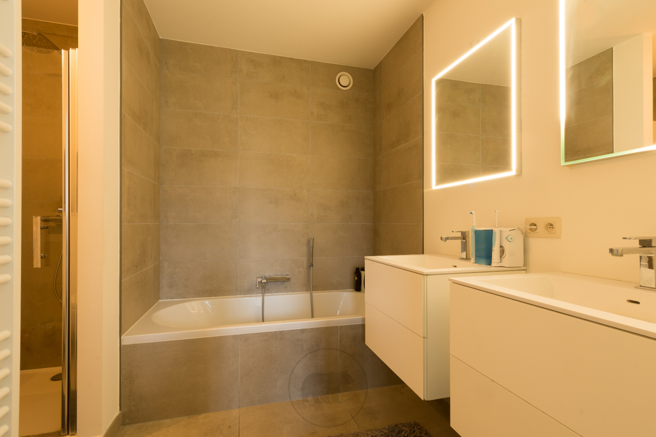 Prachtig appartement met tuin te Gent 