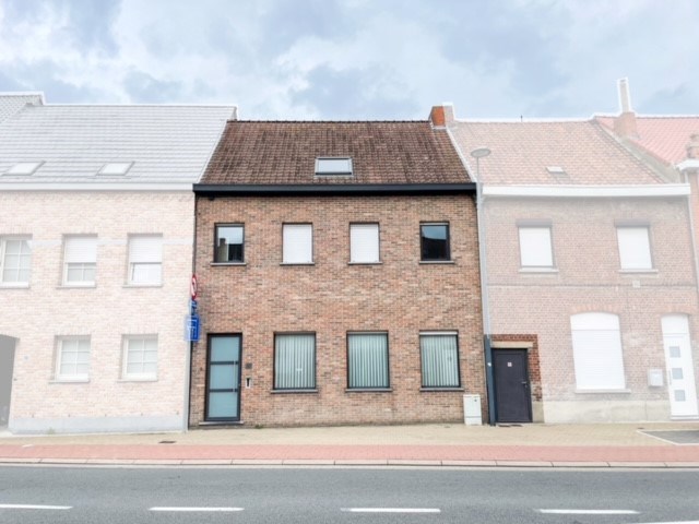 Gezinswoning met tuin en 3 slaapkamers in Harelbeke 