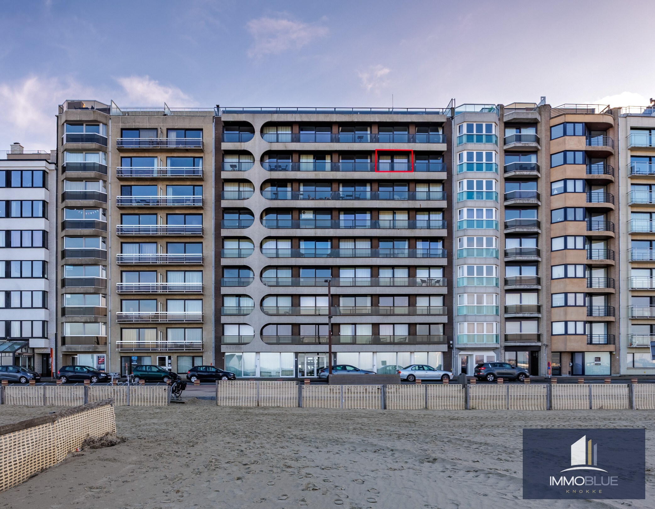 Appartement met frontaal zeezicht. 