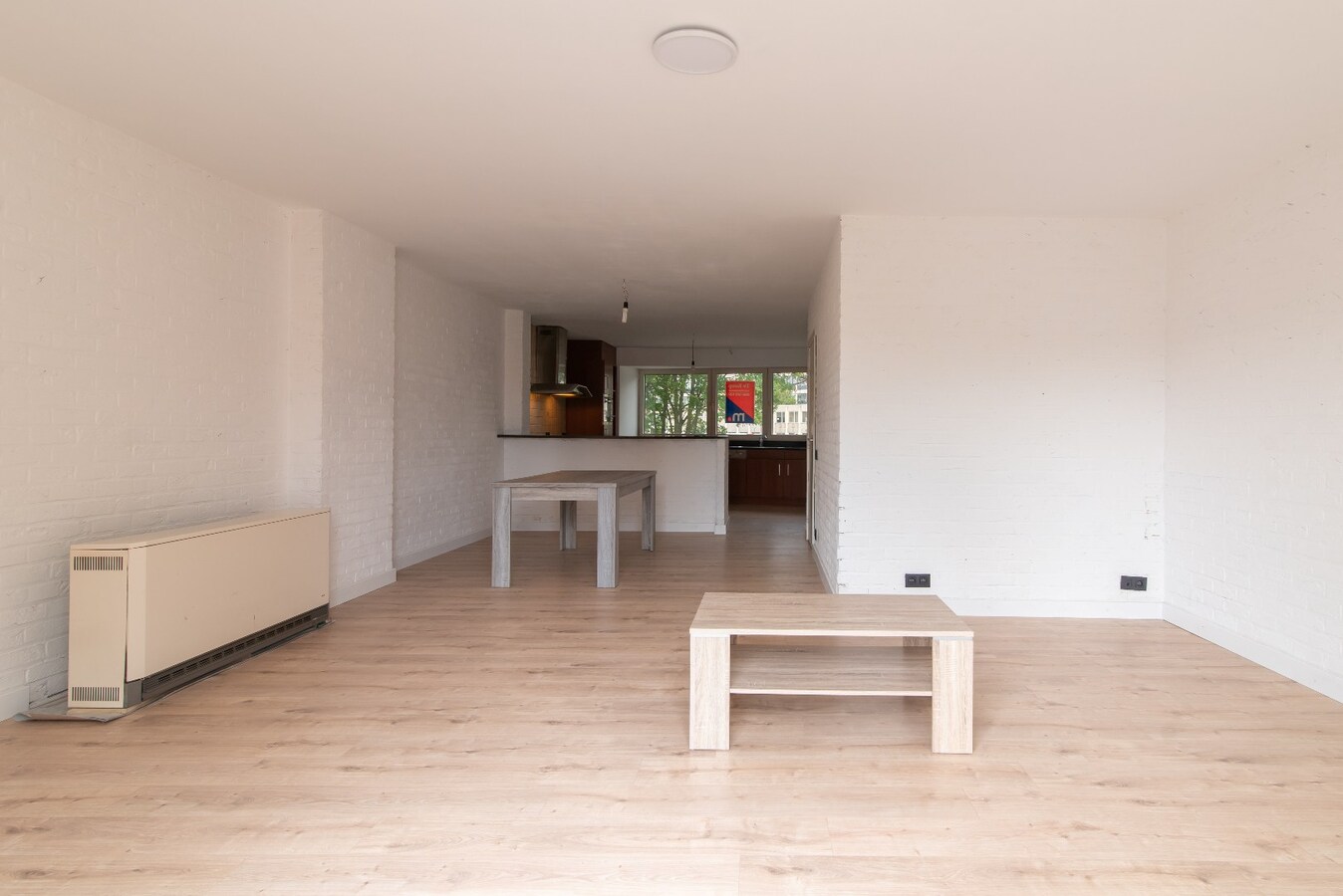 Instapklare ruime woning met 4 slaapkamers 
