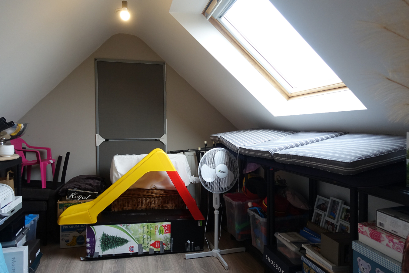 Prachtige halfopen woning in rustige woonwijk 