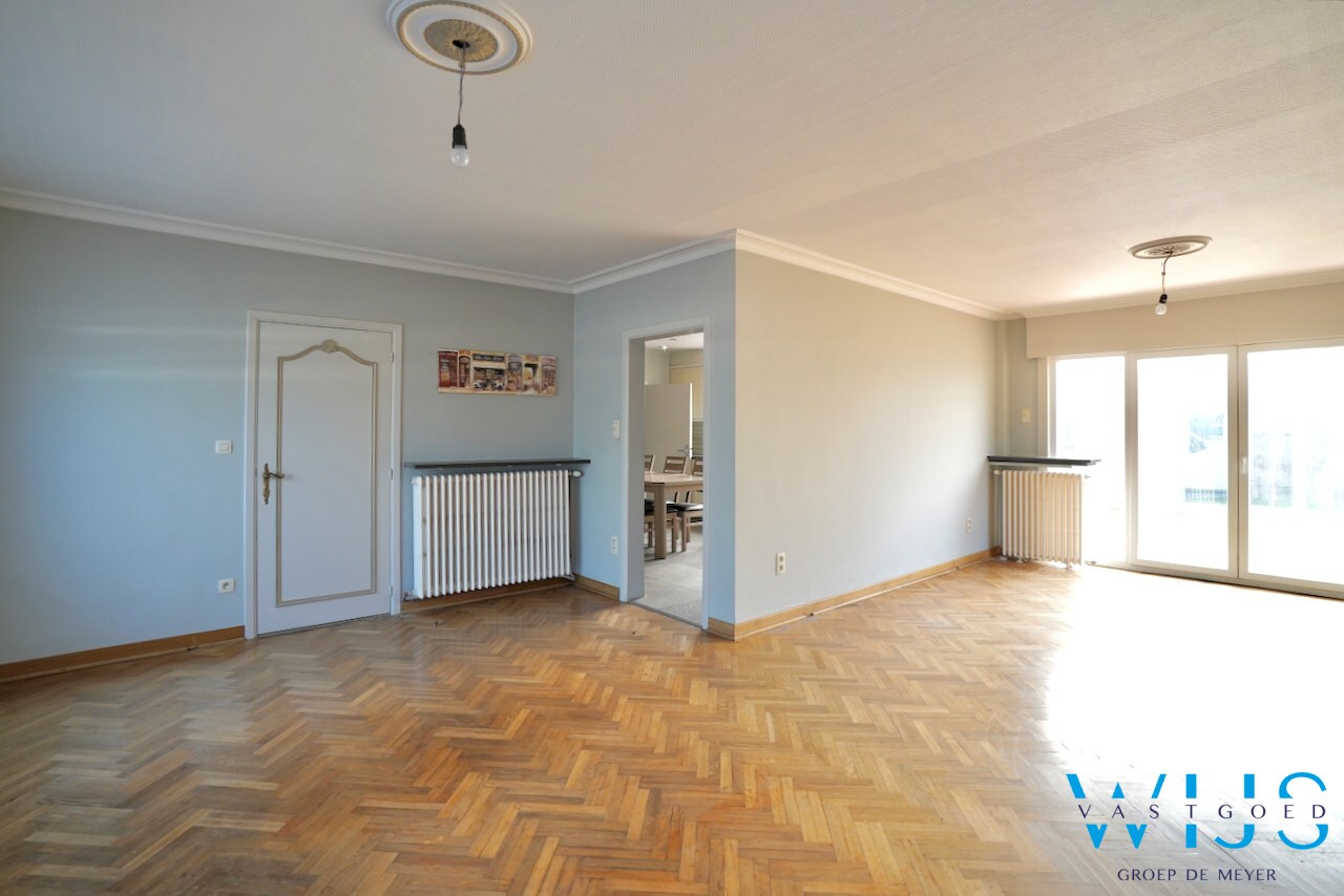 Instapklaar woonhuis met loods(en) te Ertvelde ! 