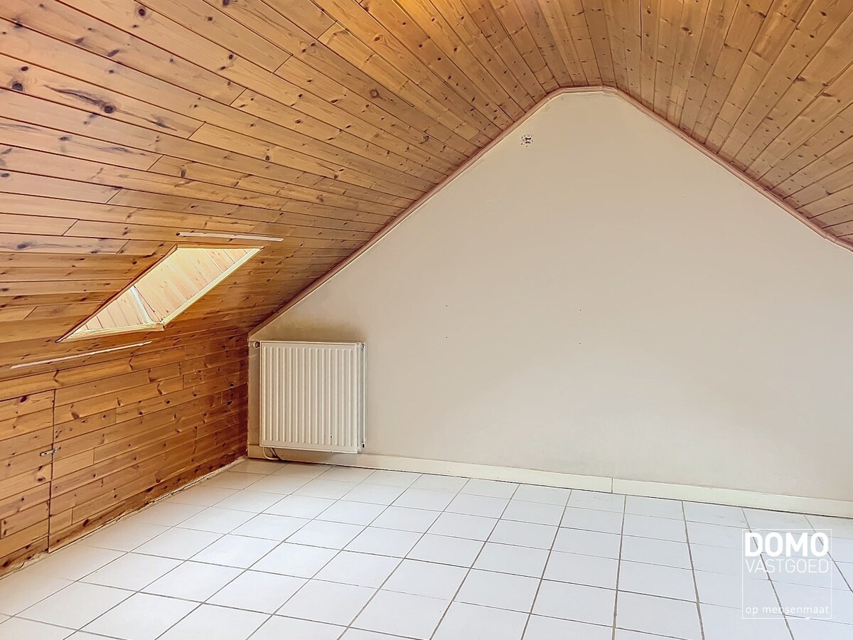 APPARTEMENTSGEBOUW  bestaande uit 1 studio en 1 appartement gelegen te Hasselt 