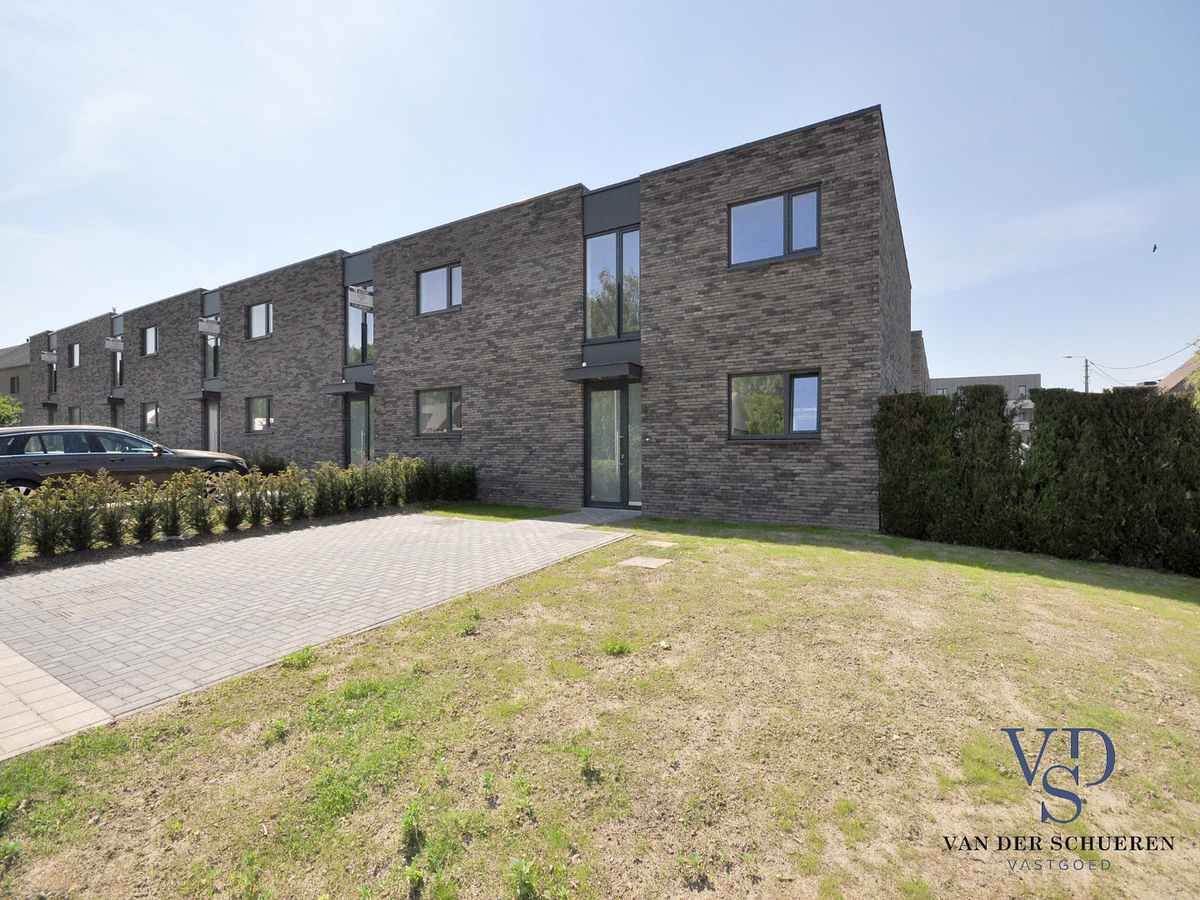 Hoogwaardige, energiezuinige woning (NIEUWBOUW) ! 
