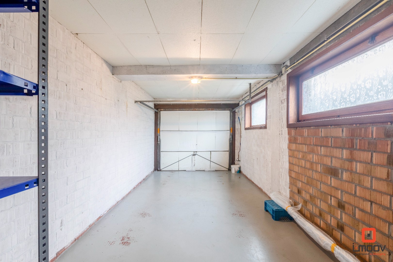 Instapklaar twee-slaapkamerappartement met zonnig terras op sterke locatie in Gentbrugge 