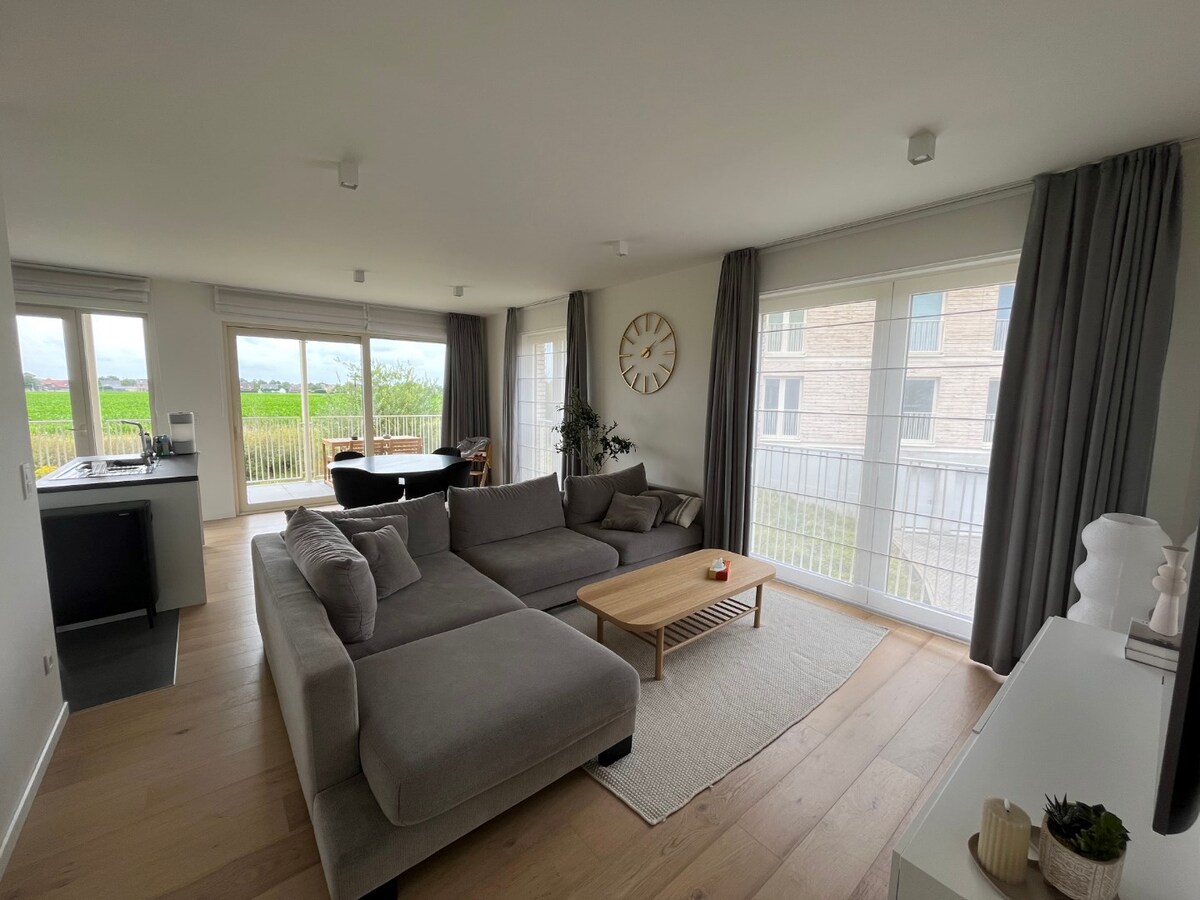 Luxueus appartement in het groene Eke-Nazareth 