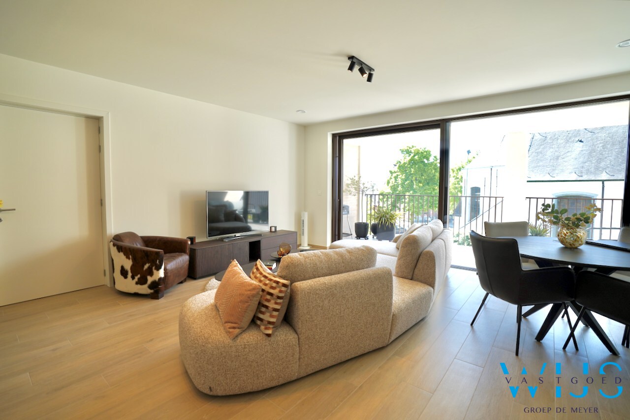 Nieuwbouw appartement in hartje Sleidinge ! 